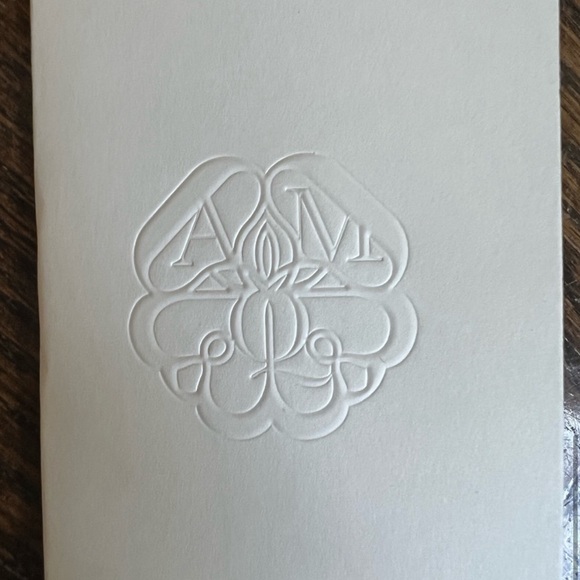 Antic pink Alexander McQueen sneakers! - Picture 5 of 9